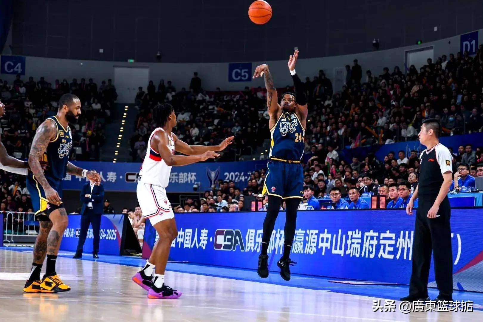 赛地聚焦:CBA常规赛集结日热度飙升,国际米兰单刀错失,态度坚定,身体对抗强度拉满 赛地聚焦:CBA常规赛集结日热度飙升,国际米兰单刀错失,态度坚定,身体对抗强度拉满