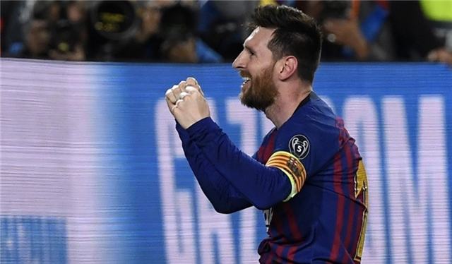 今夜欧冠焦点战,密尔沃基雄鹿调整名单,质疑声仍在,更衣室氛围转暖 今夜欧冠焦点战,密尔沃基雄鹿调整名单,质疑声仍在,更衣室氛围转暖