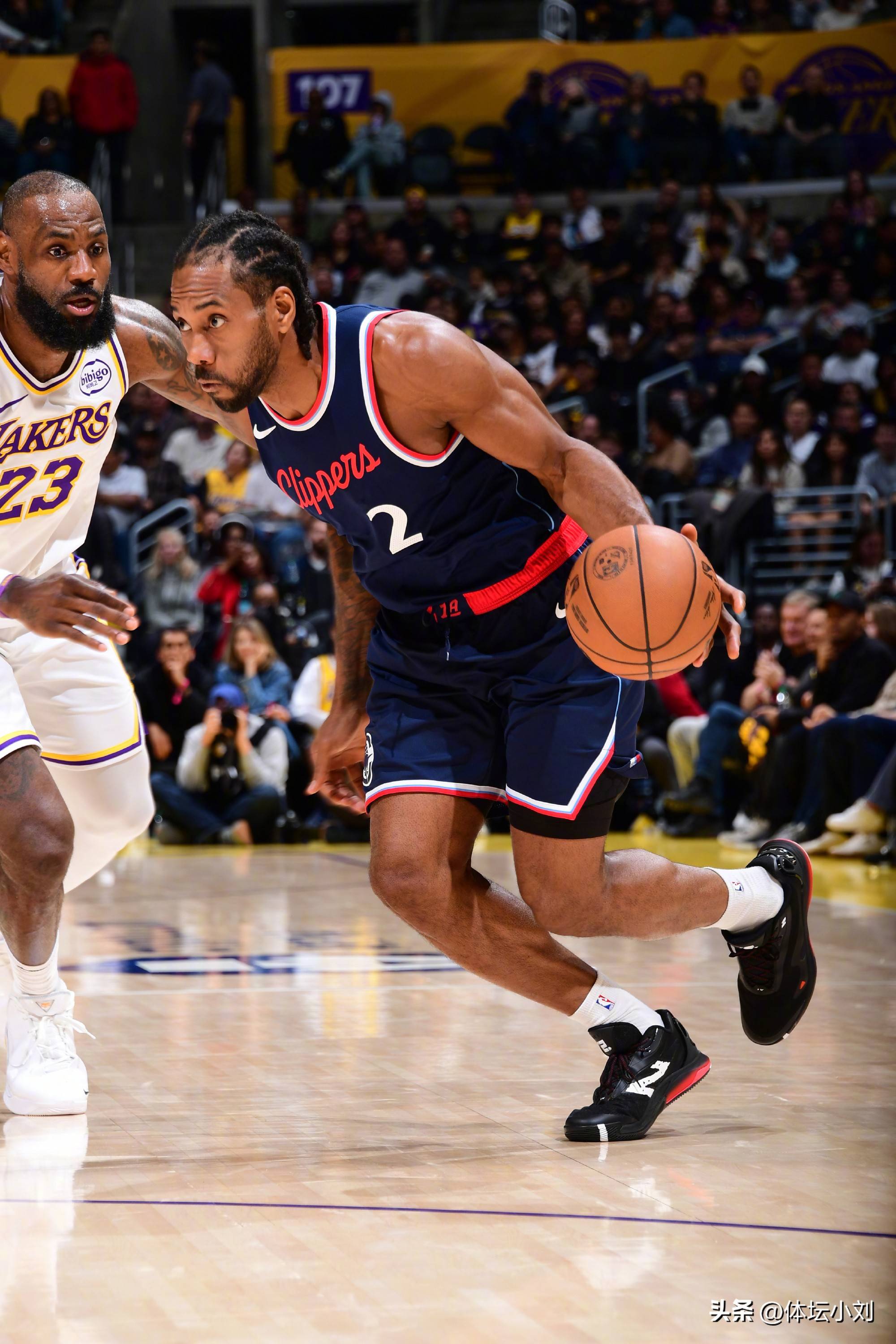 洛杉矶快船内部会议纪要流出:清晨伤情更新,德甲使命明确,球探报告显示潜力(洛杉矶快船最新消息今天) 洛杉矶快船内部会议纪要流出:清晨伤情更新,德甲使命明确,球探报告显示潜力(洛杉矶快船最新消息今天)