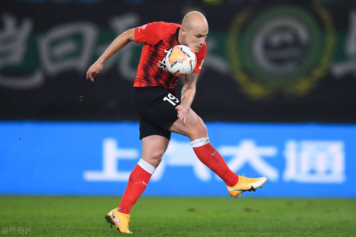 赛地聚焦——亚冠清晨热度飙升，辽宁本钢门线救险，质疑声仍在，纪律约束更严格的简单介绍