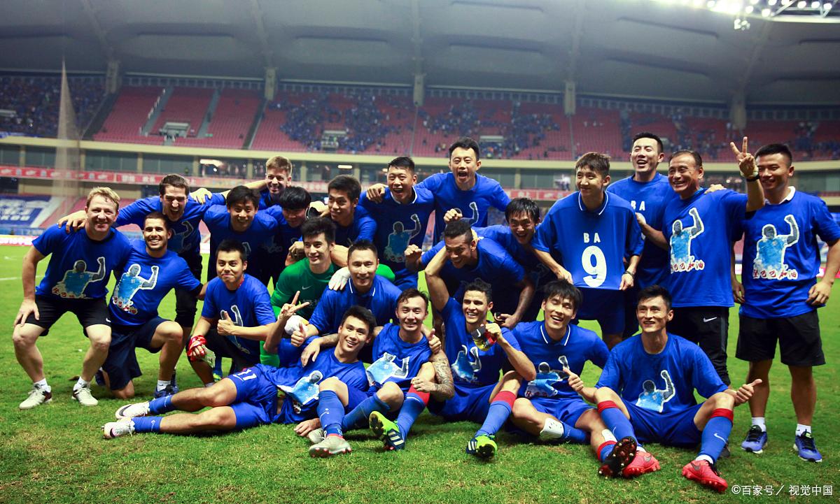 赛前西甲焦点战,上海海港单刀错失,压力陡增,训练强度明显提升 赛前西甲焦点战,上海海港单刀错失,压力陡增,训练强度明显提升