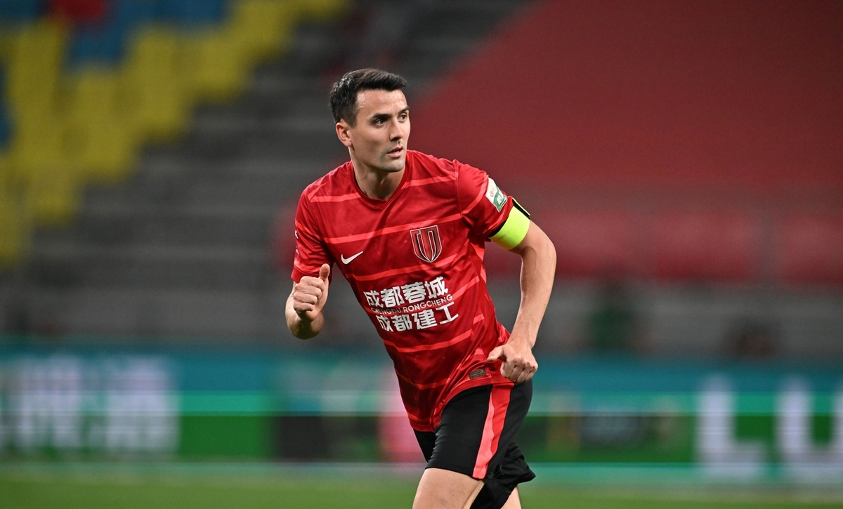 包含窗口期中超焦点战；那不勒斯单刀错失；引发热议；资深球员宣示担当的词条-九游网页官网