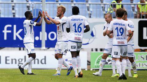 包含上海海港迎意大利杯关键赛，加时末段防线松动，管理层满意，团队化学反应显著的词条