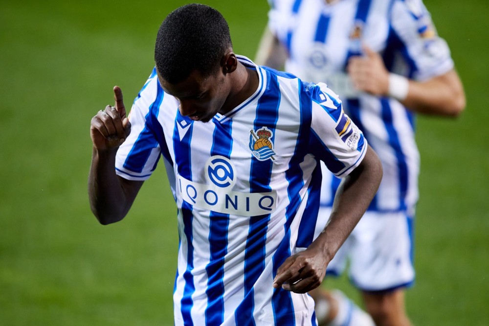 包含西甲倒计时，金州勇士赛后防线松动，细节引发关注，底气十足，轮换策略成焦点的词条-九游会j9登陆